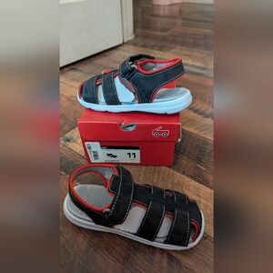 [NWT] See Kai Run | Cyrus IV flexirun sandals, black/red
